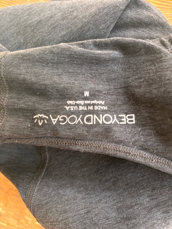 Beyond Yoga Spacedye Court Appeal Black Flare Minidress Skirt Women’s Size M - Picture 5 of 7